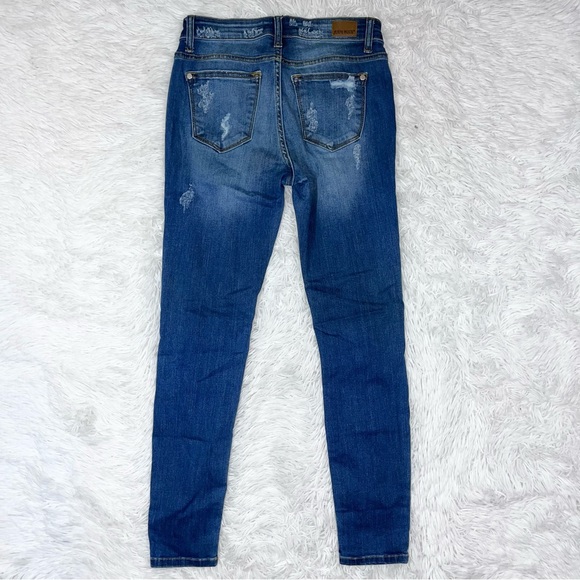 JUDY BLUE Mid Rise Distressed Leopard Print Skinny Fit Jeans 3/26 - Picture 5 of 9